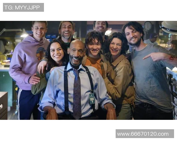 足球明星八字揭秘:看他们如何在场上闪耀与人生的命运交织 足球明星八字揭秘:看他们如何在场上闪耀与人生的命运交织